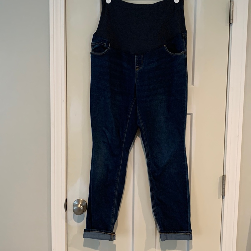 Lightly used Old Navy straight leg maternity jeans
